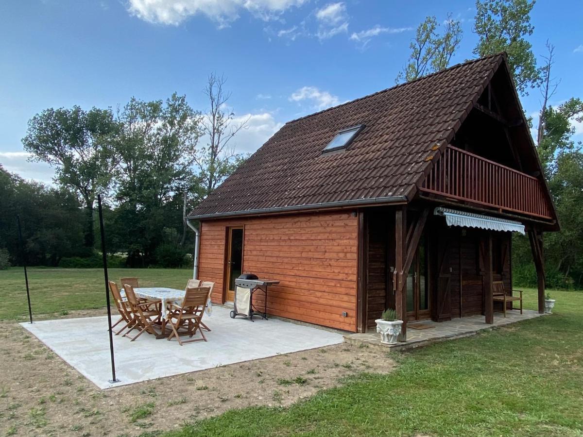 Le Chalet Limousin Folles Dış mekan fotoğraf
