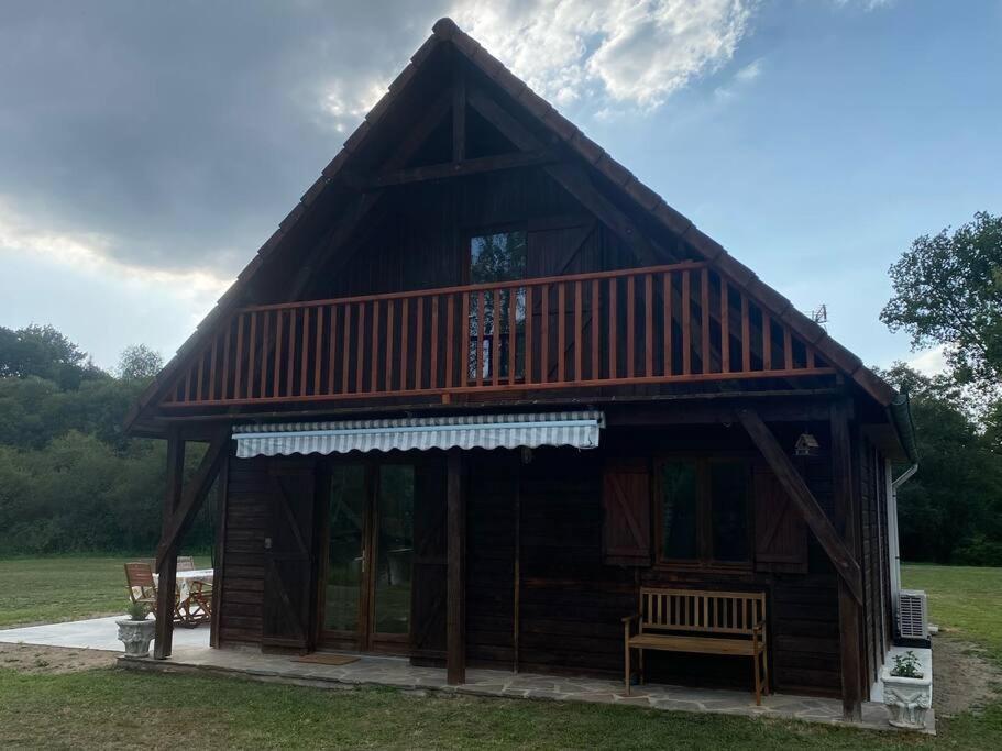 Le Chalet Limousin Folles Dış mekan fotoğraf